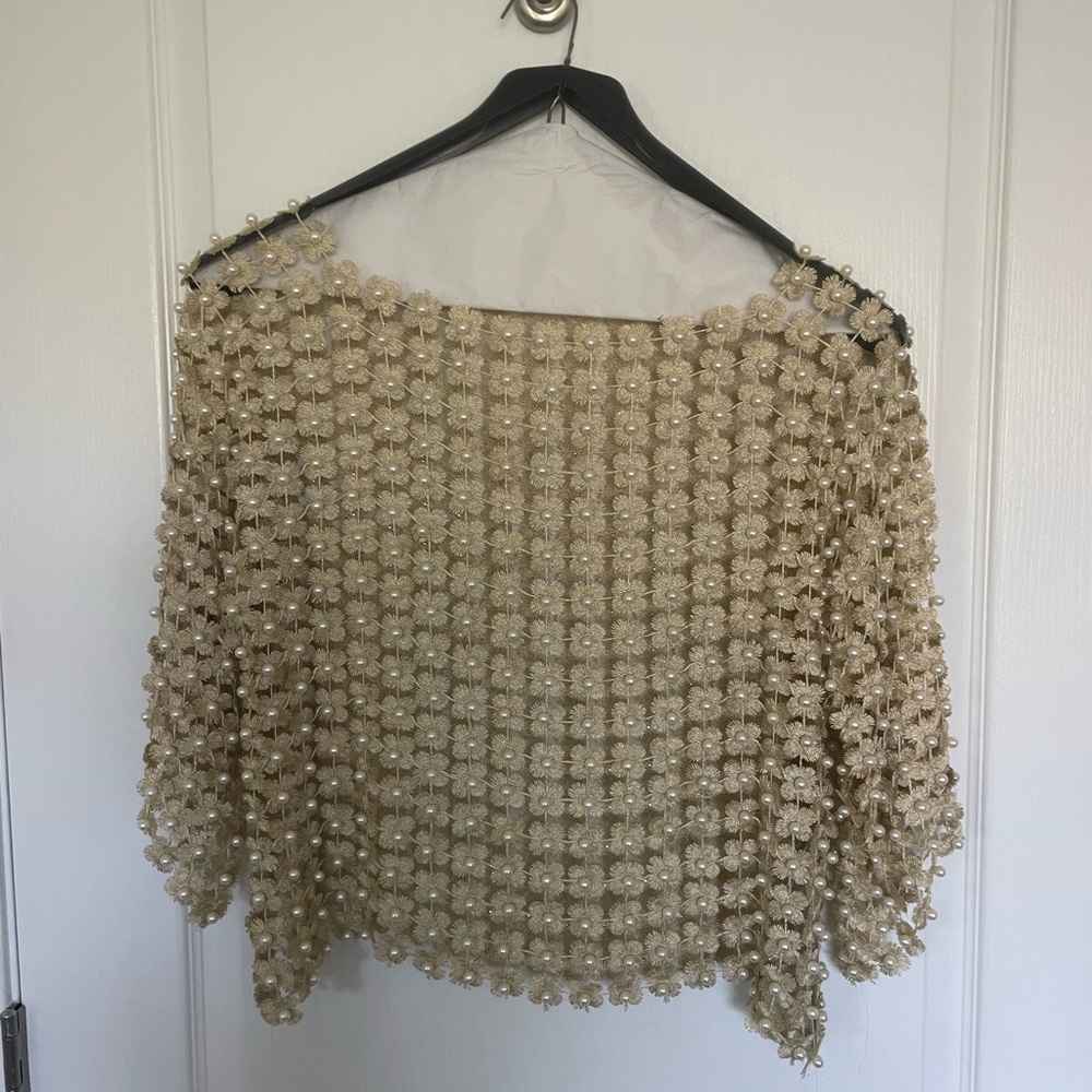 Saachi Imitation Pearl and Lace Top
One Size